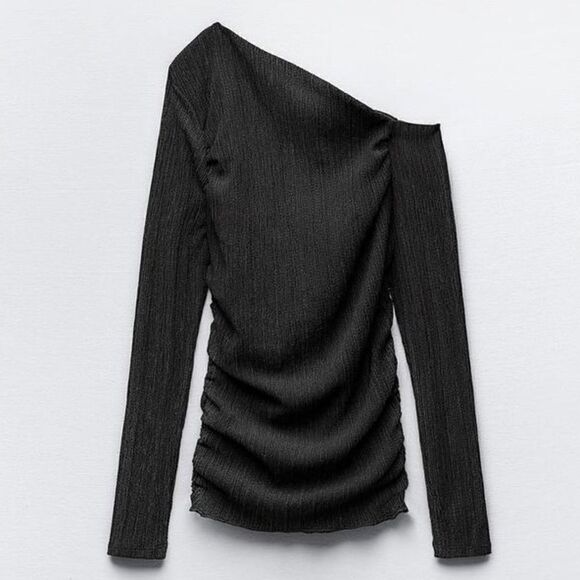 ZARA TEXTURED ASYMMETRIC TOP - Picture 9 of 10
